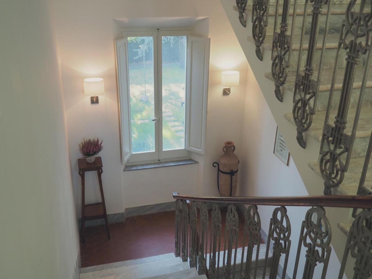 Villa Monti Colli del Tronto Exteriör bild